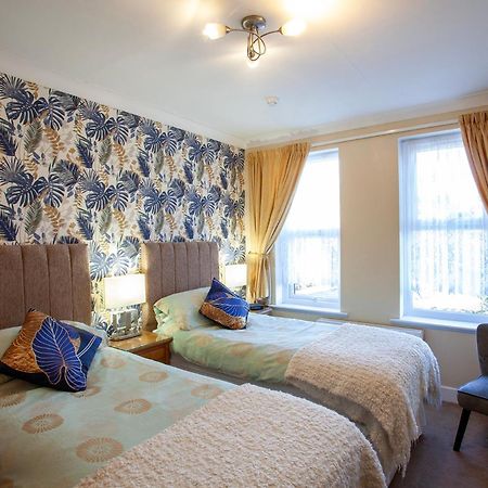 Amberlea Guest House Суонидж Экстерьер фото